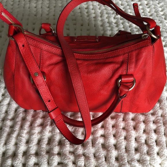 Authentic Vintage Kate Spade large shoulder bag.‎ Candy Apple red. Excelllent!!! - Picture 6 of 11
